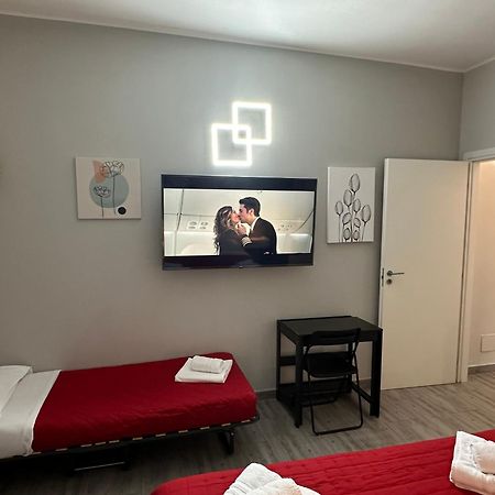Locazione Turistica Girasole Bed & Breakfast Verona Ngoại thất bức ảnh